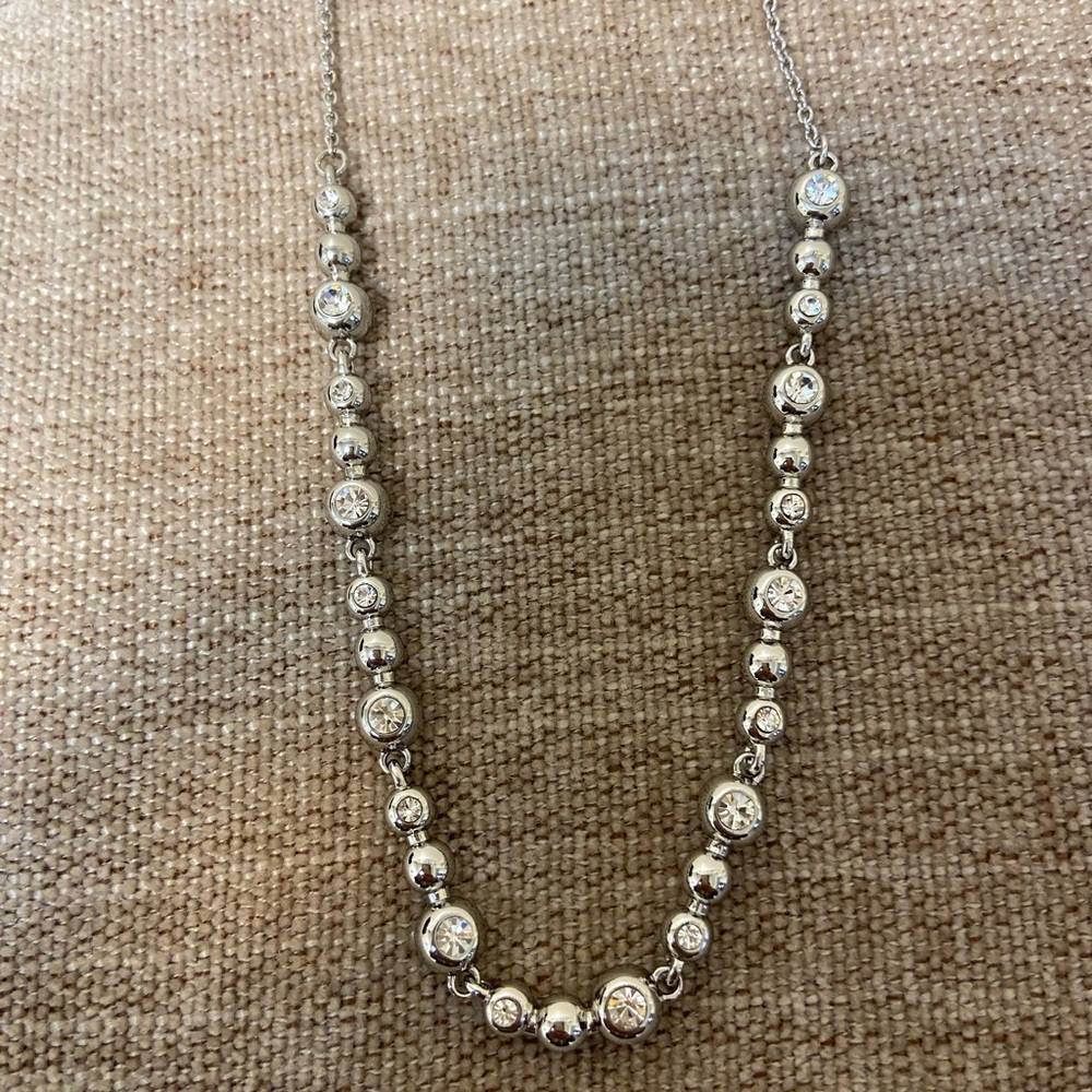 AU Jewelry Silver tones graduated beads rhinestone adjustable